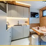 L'elegance Alpine I Centre * לה ג'ט